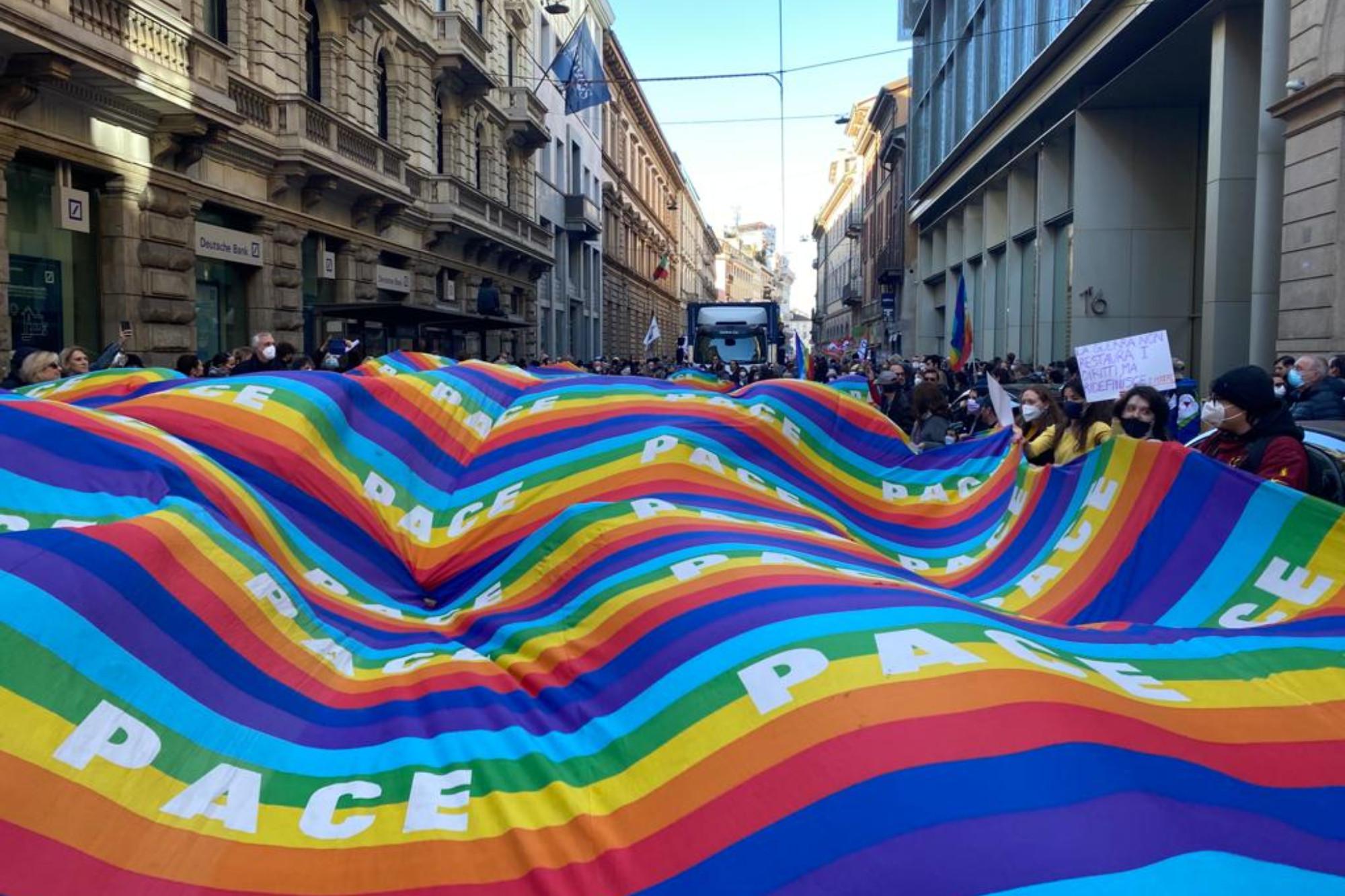 BOTTA E RISPOSTA CON IL PRESIDENTE DELLE ACLI SULLA MANIFESTAZIONE DEL 5 NOVEMBRE: I CATTOLICI, LA GUERRA, LA PACE (E LE STRUMENTALIZZAZIONI DEI PARTITI)