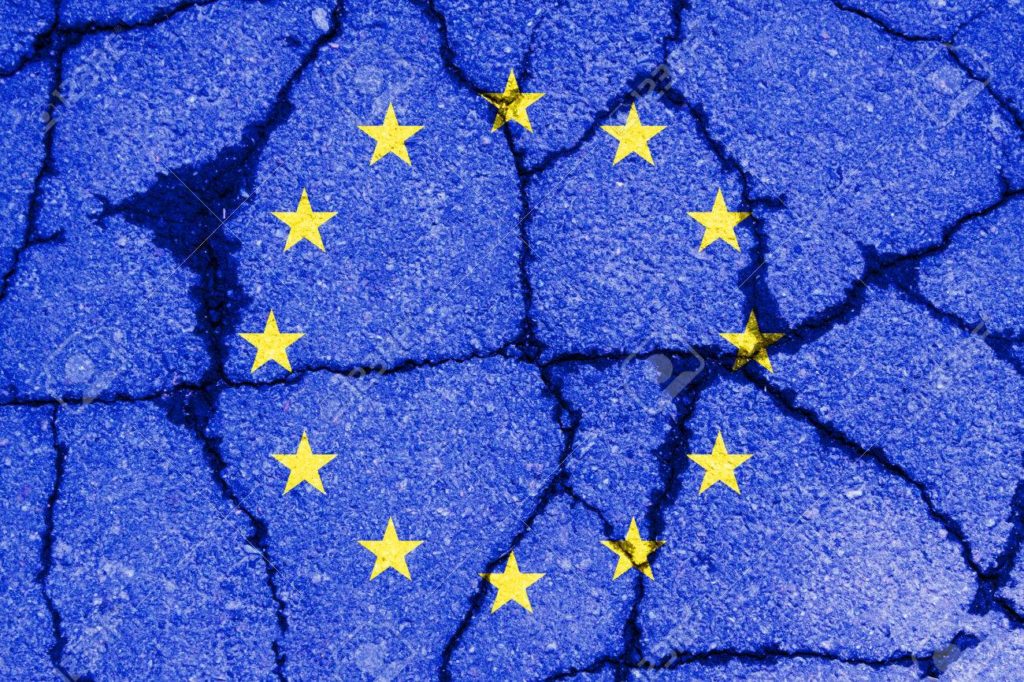 VOGLIONO COSTRUIRE “L’UOMO NUOVO”. ORA IN NOME DEL GREEN. CI RIDURRANNO AL VERDE.