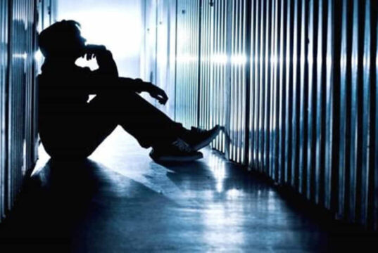 I GIOVANI COME SALVATORI DELLA SINISTRA? NO, SONO FIGLI CHE IMPLORANO SALVEZZA