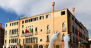 BIENNALE 2026: LA SOLITA MINESTRA WOKE (CE N’ERA BISOGNO?). DENTRO RUSSIA E IRAN, FUORI GLI ITALIANI. E SULLE NOMINE…