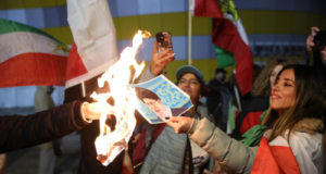 PAESI MUSULMANI CHE SI DE-ISLAMIZZANO. INVECE L’EUROPA…