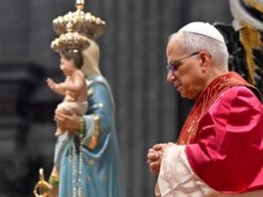 QUALCUNO SI ADDOLORA PER LO SCISMA? LEFEBVRIANI E PROGRESSISTI: DUE FACCE DEL DISASTRO DELLA CHIESA. BISOGNA RIPRENDERE LA STRADA DI GIOVANNI PAOLO II E BENEDETTO XVI